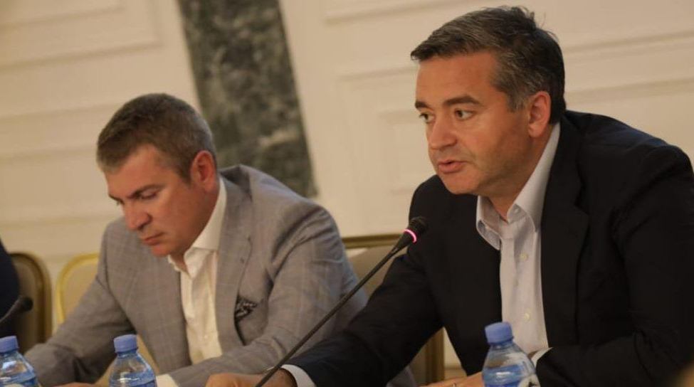 Klosi: Thirrja e fundit per te mos derdhur ujerat e zeza ne bregdet